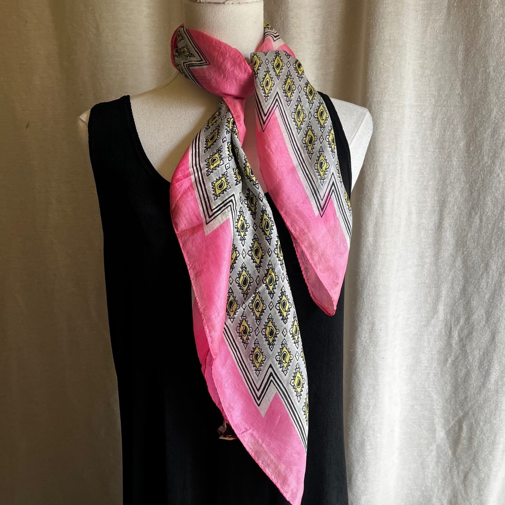 Vintage Scarfs by Kimbol Pink Geometric Scarf
